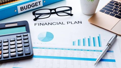Enterprise Financial Planning Analytics Guide: Budget Variance, Scenario Modeling, Forecast Accuracy, and Executive Decision Support